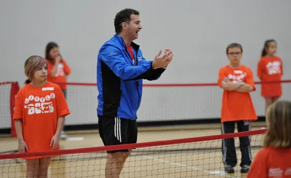A picture representing the tennis lessons run by ACE Tennis Academy