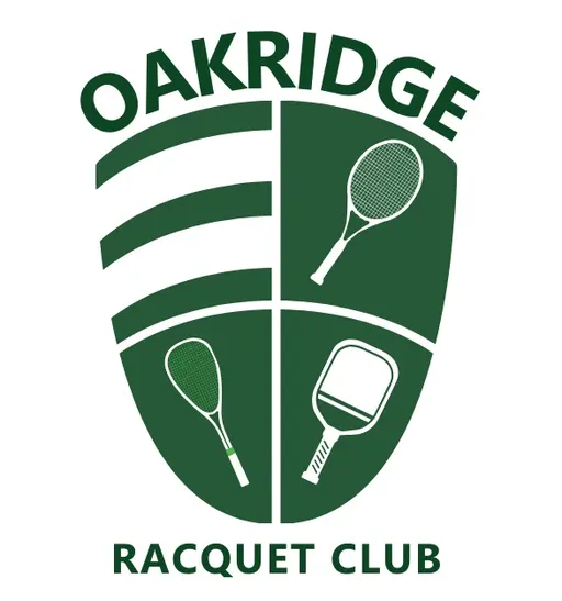 A picture representing the tennis lessons run by Oakridge Racquet Club