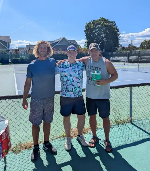 A picture representing the tennis lessons run by Okanagan Mission Tennis