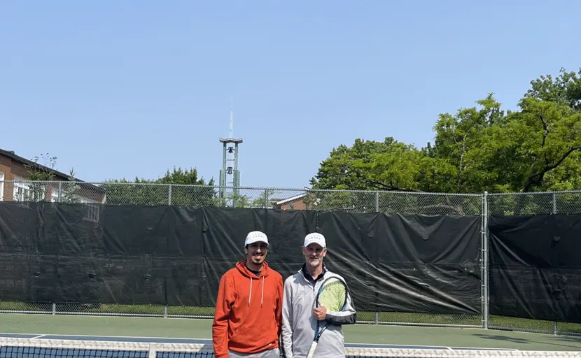 A picture representing the tennis lessons run by Tennis Laval