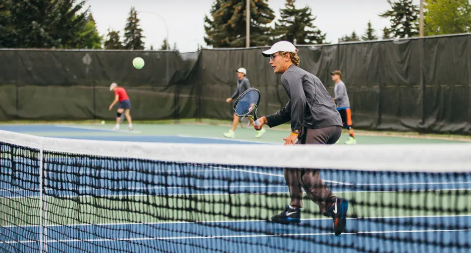 A picture representing the tennis lessons run by Capilano Tennis Club