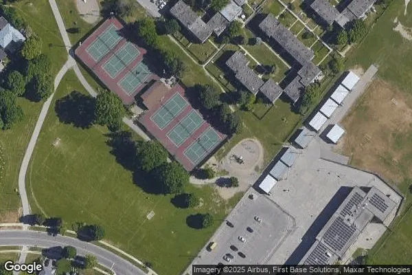 Tennis in Applewood Tennis Club