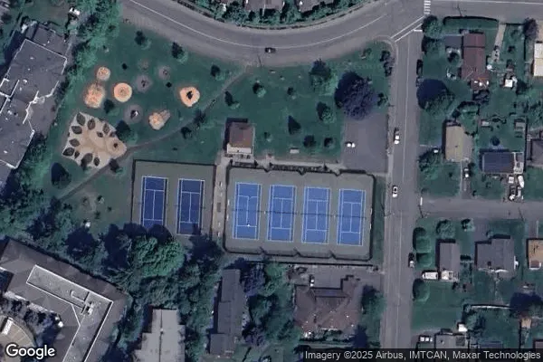 Tennis in Anderton Park