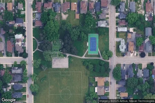 Tennis in AJ McKinley Park