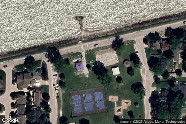 Tennis in Brights Grove Tennis Courts