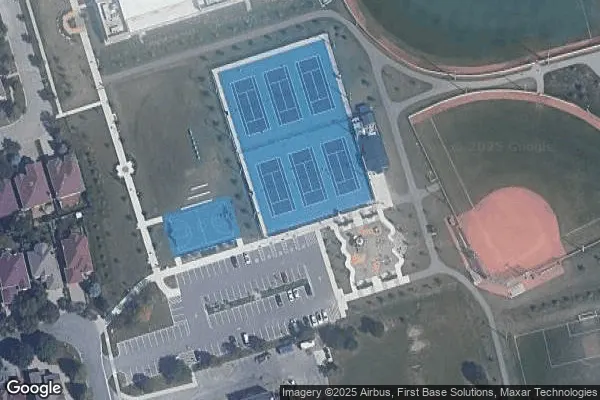 Tennis in Blackmore Tennis Club