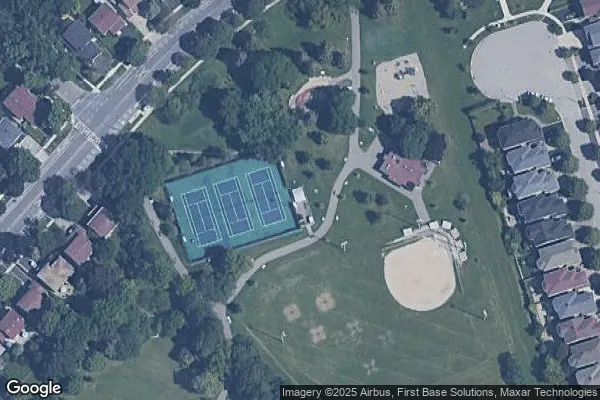 Tennis in Bridlewood Tennis Club