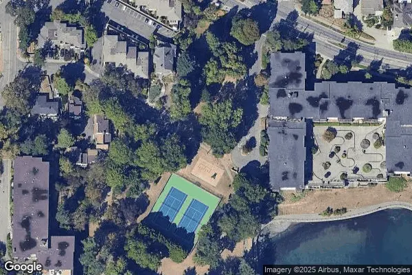 Tennis in Barnard Park