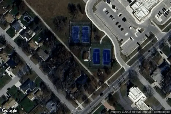 Tennis in Chatham Tennis Club