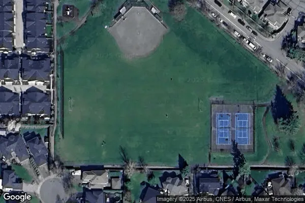 Tennis in Denny Ross Park