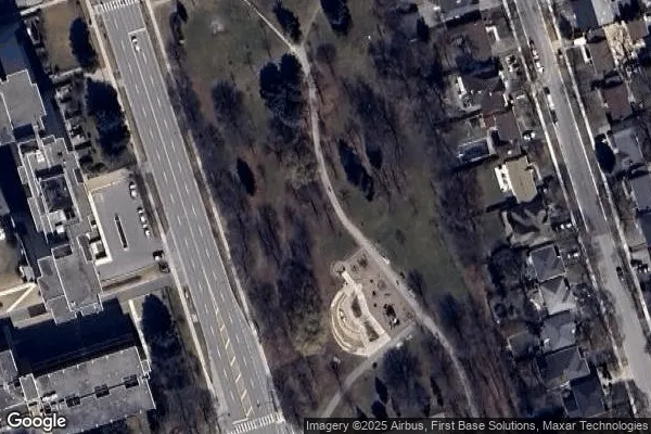 Tennis in East Mall Park