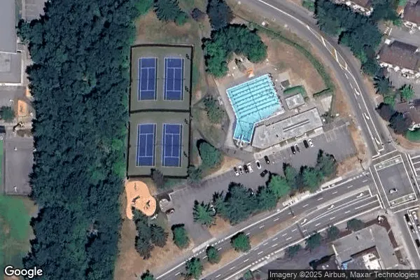Tennis in Eagle Ridge Pool Grounds & Park