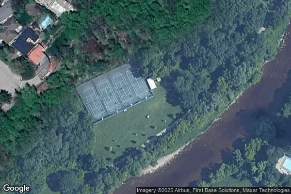 Tennis in Edenbridge Tennis Club