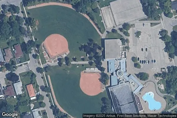 Tennis in Goulding Park