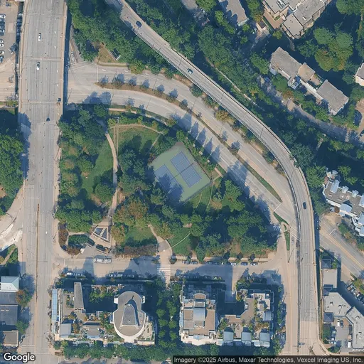 Tennis in Granville Loop Park Tennis Courts