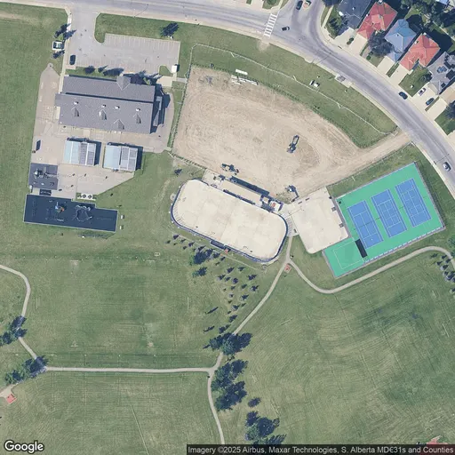 Tennis in Hamptons Outdoor Rink