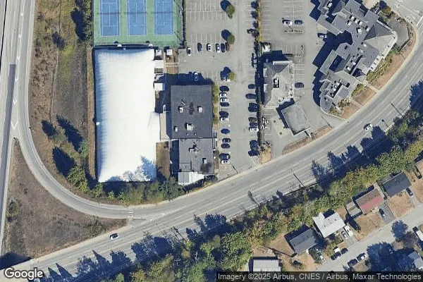Tennis in Great West Fitness & Tennis Club
