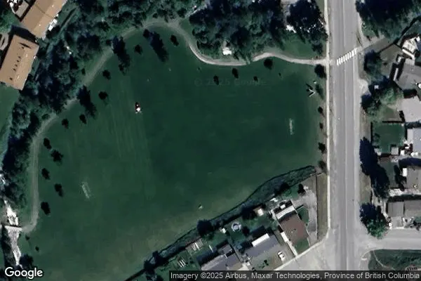 Tennis in Kinsmen Park
