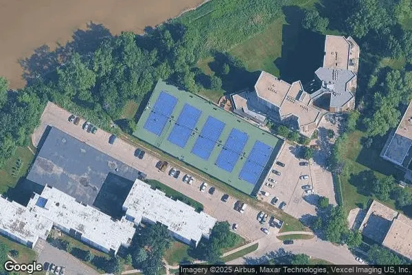 Tennis in Kildonan Tennis Club