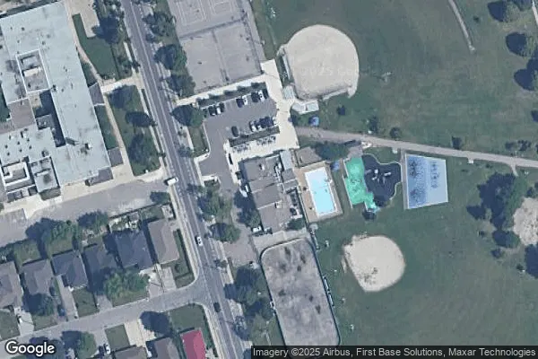 Tennis in Irving W. Chapley Park