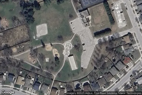 Tennis in Lions Park