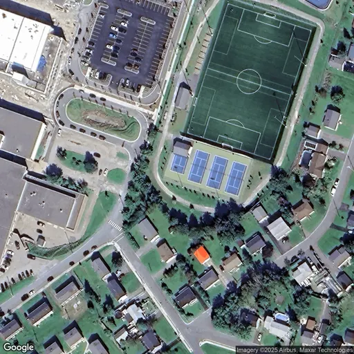 Tennis in New Waterford Tennis Club
