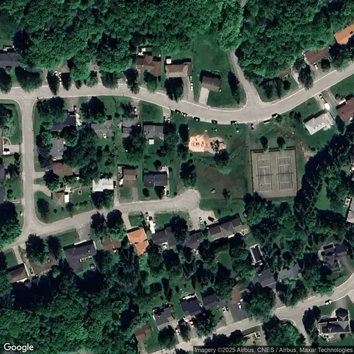 Tennis in Meadow Park
