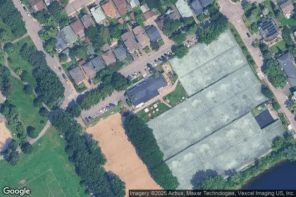 Tennis in Ottawa Tennis & Lawn Bowling Club