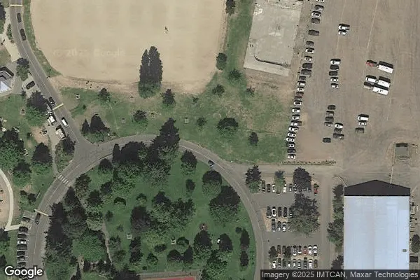 Tennis in Parksville Community Park