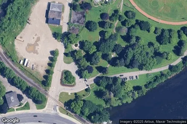 Tennis in Riverside Park