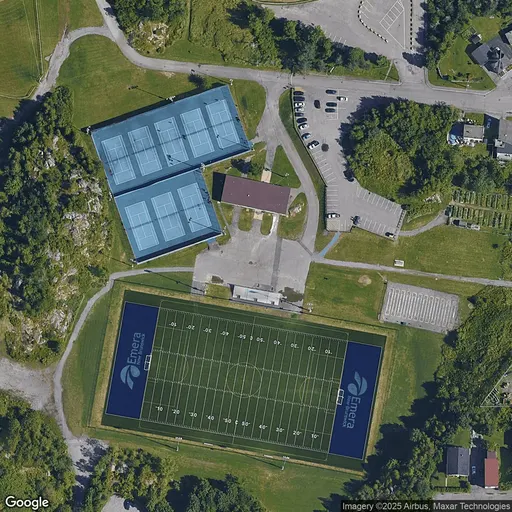 Tennis in Shamrock Park
