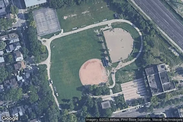 Tennis in Sorauren Park