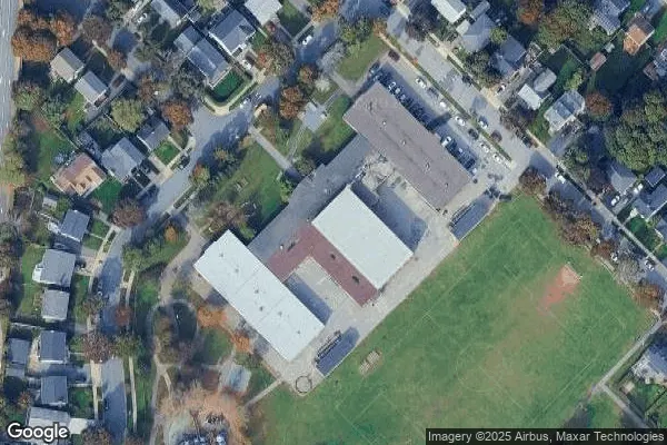 Tennis in Westmount School