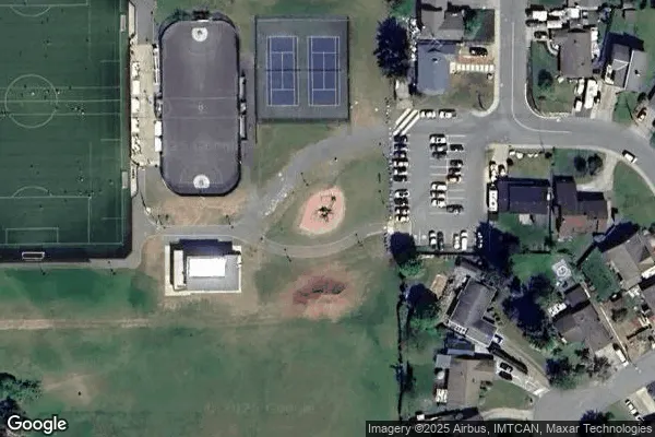 Tennis in Robron Park
