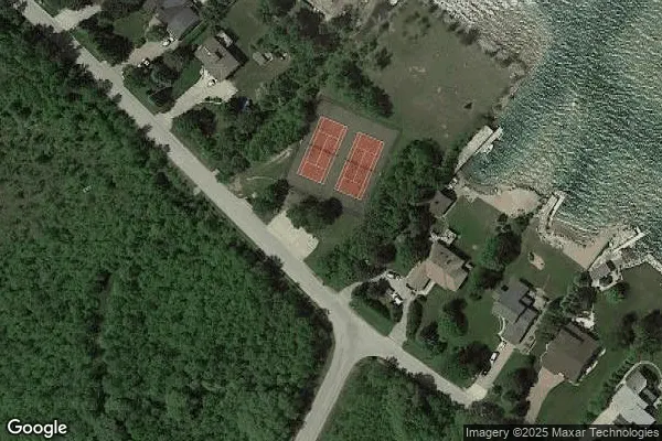 Tennis in Princeton Shores Tennis Courts