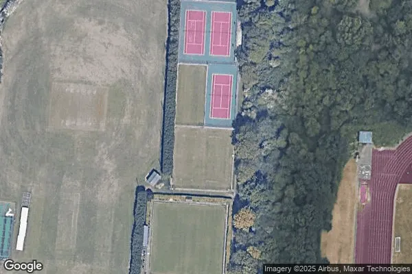 Tennis in Uxbridge Tennis Club