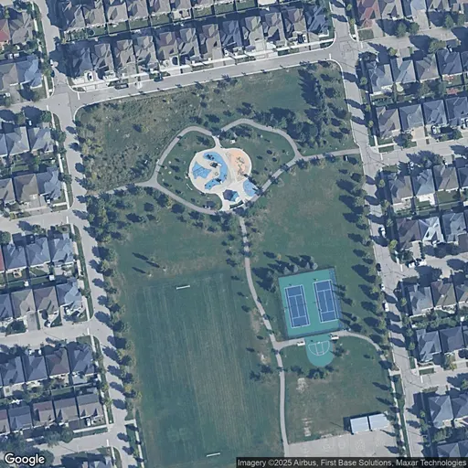 Tennis in Henry White Park