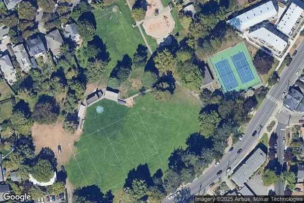 Tennis in Hollywood Park