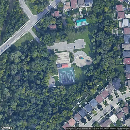 Tennis in Maxey Park