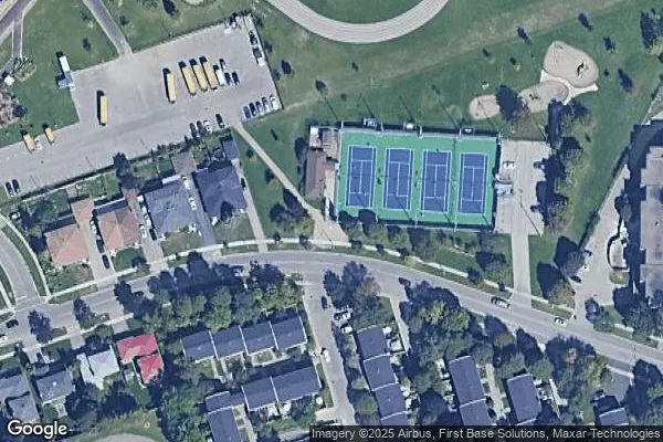 Tennis in Parkway Valley Tennis Club