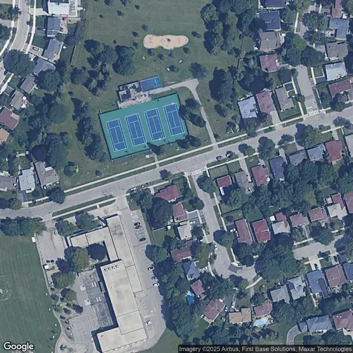 Tennis in Hillcrest Tennis Club