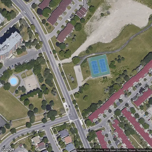 Tennis in Stonebrook Park