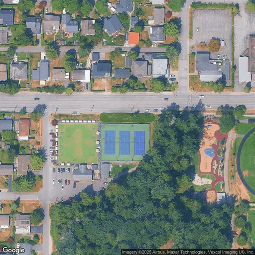 Tennis in White Rock Tennis Club