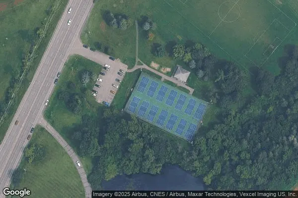 Tennis in Valleystream Park