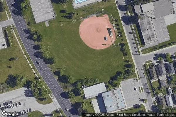 Tennis in Ourland Park