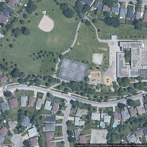 Tennis in Sweeney Park
