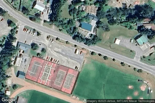 Tennis in Portlock Park