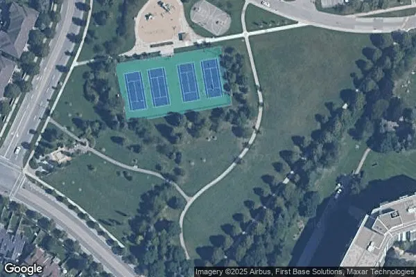 Tennis in Mount Pleasant Park