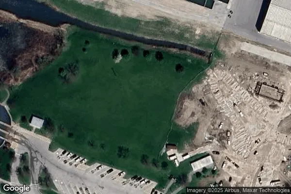 Tennis in Gil Maure Park