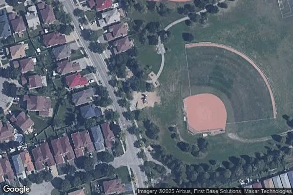Tennis in Rabbi Bulka Kindness Park